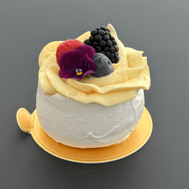 Mini pavlova