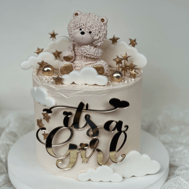 Baby shower cake