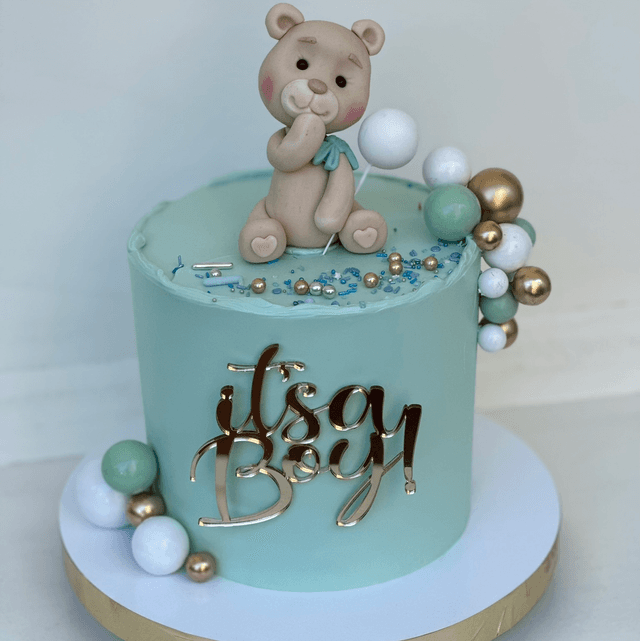 Baby shower cake